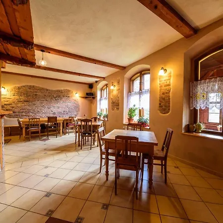 Pod Zegarem Ubytování v soukromí Stara Kamienica