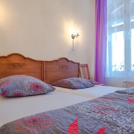 Pod Zegarem Stara Kamienica